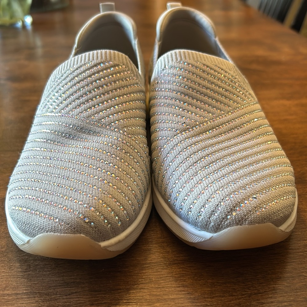Kelly and Katie Slip on Shoes - Picture 5 of 8